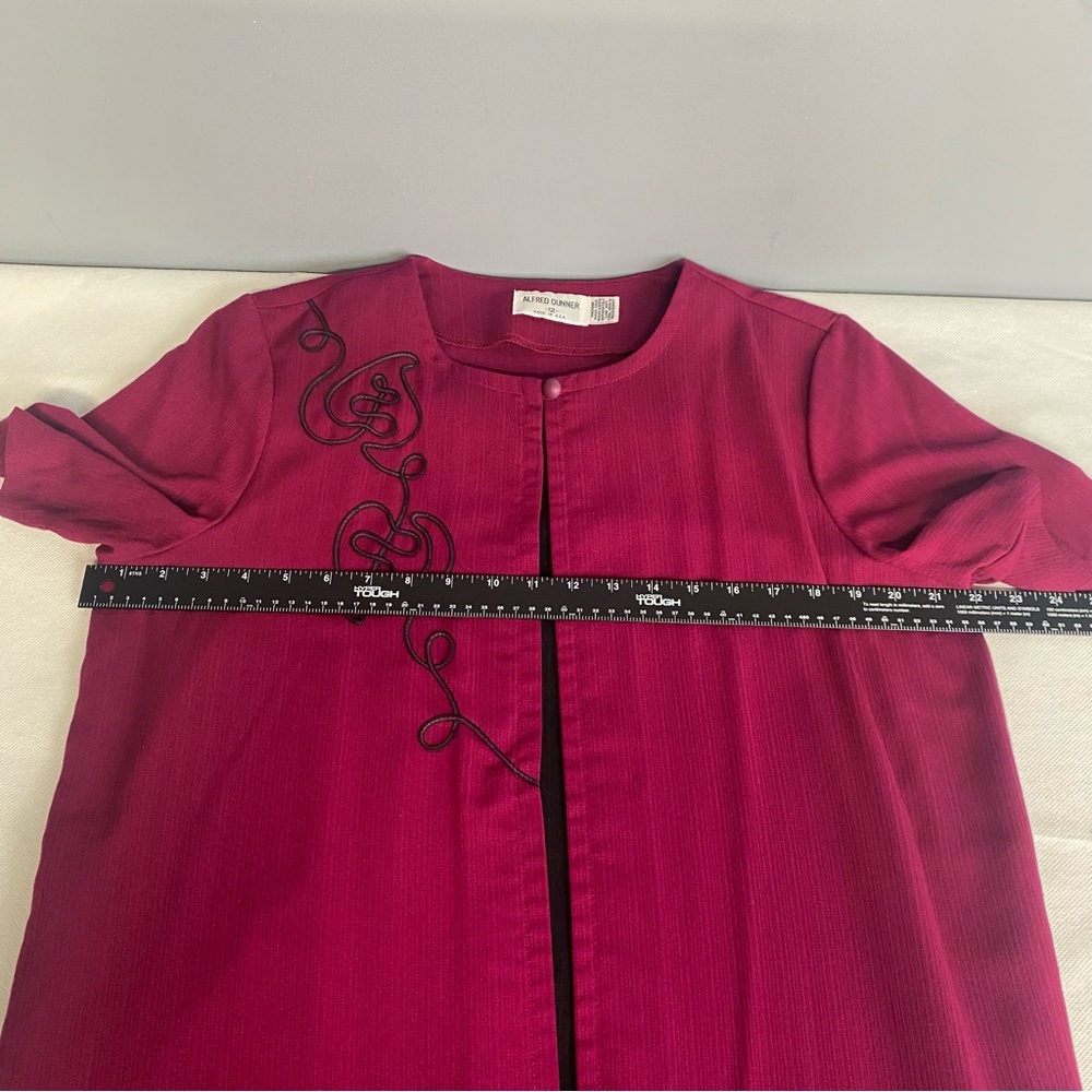 Alfred Dunner Deep Raspberry Open-Front Short Sleeve Tunic - Picture 9 of 12